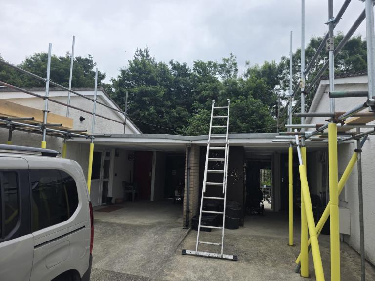 This Cardigan/Aberteifi car port was still structurally sound with a strongcentral taper for water drainage, yet the water flow was obstructed, causing pooling