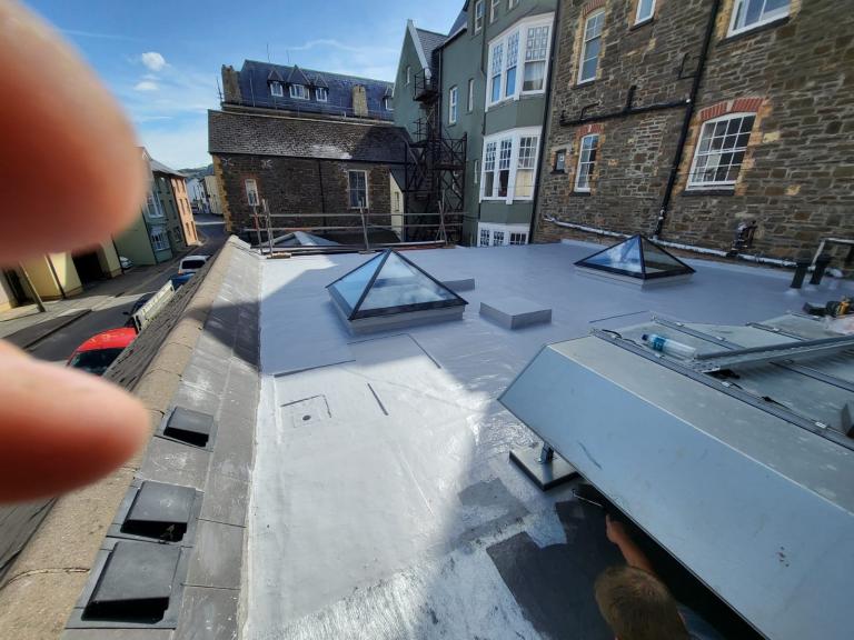 The whole roofing process requires onsite assessment throughout