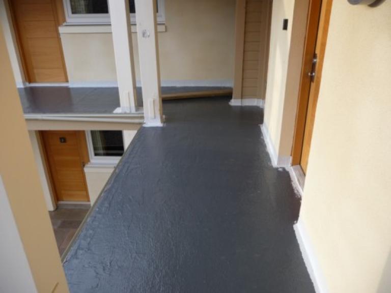 The first stage roofing system installation...