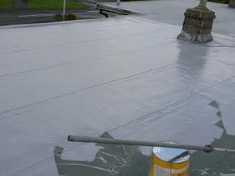 and coated with Sika Liquid Plastics jointless system