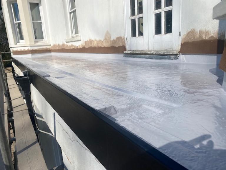 Eye-level view of the hidden guttering and railing pad areas