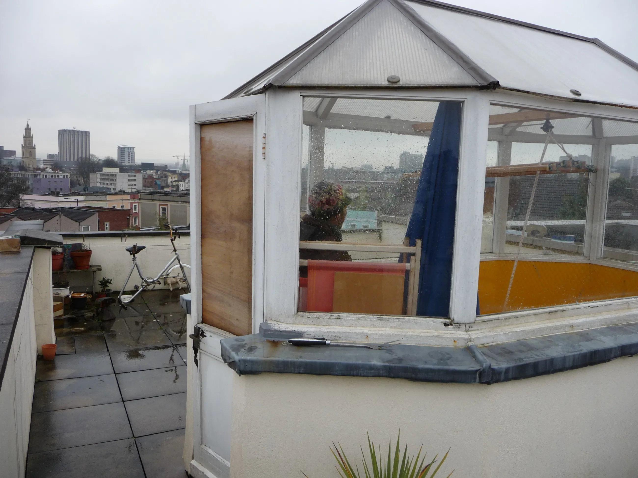 roof  garden in bristol with  expired atrium