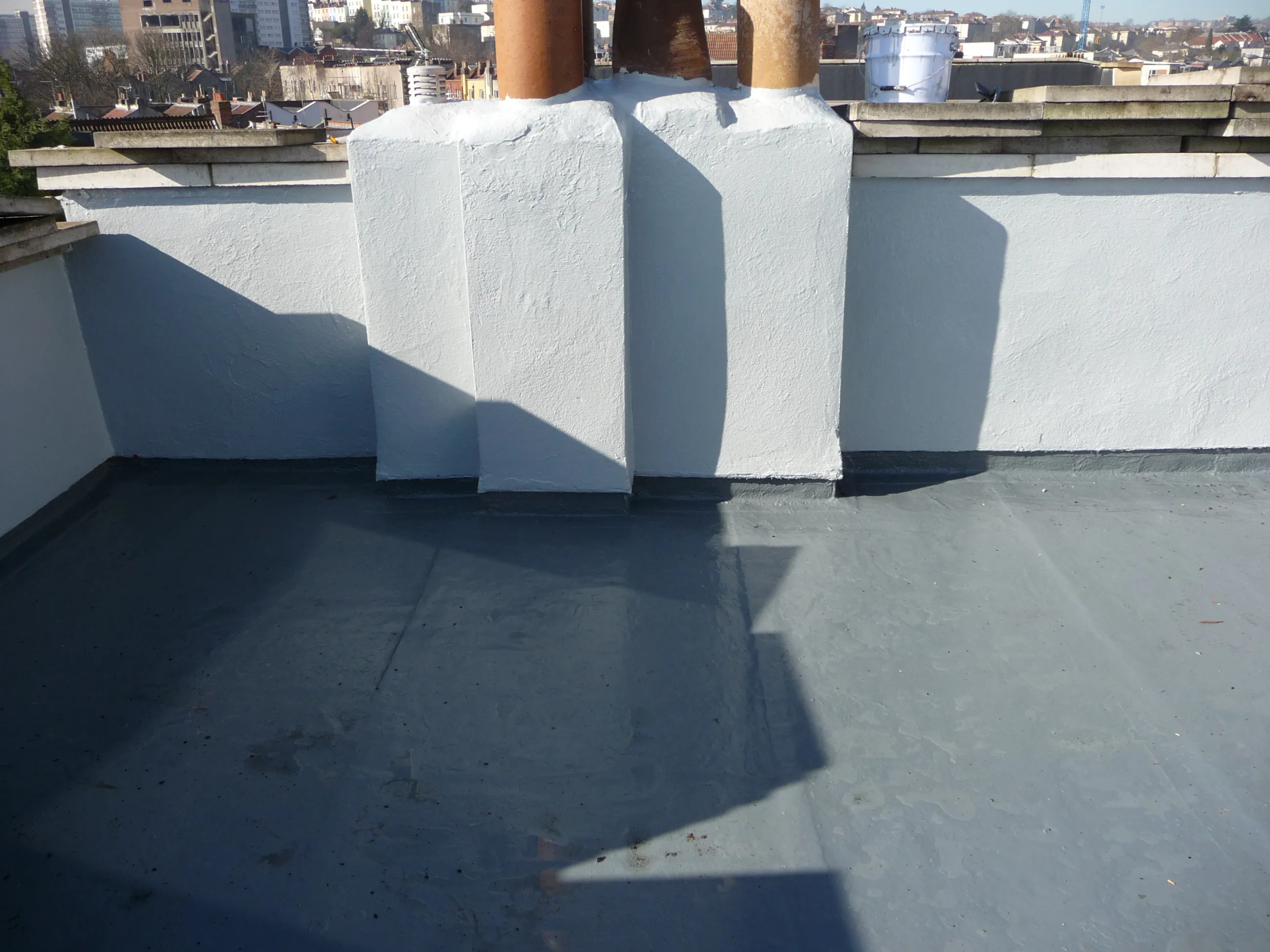 The 2 coat jointless & seamless 15-year liquid membrane applied to Bristol roof garden