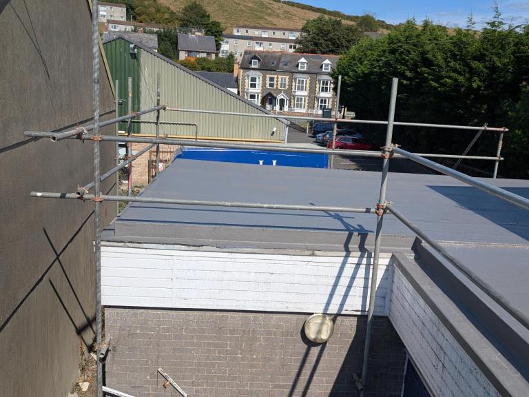 The finished refusrbished polymer roof