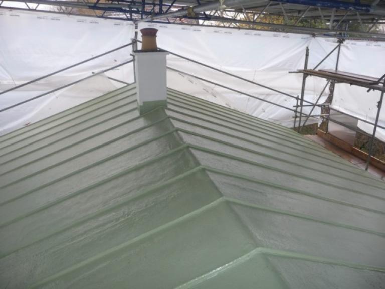And our highly experienced roofers will leave you with an outstanding roof...